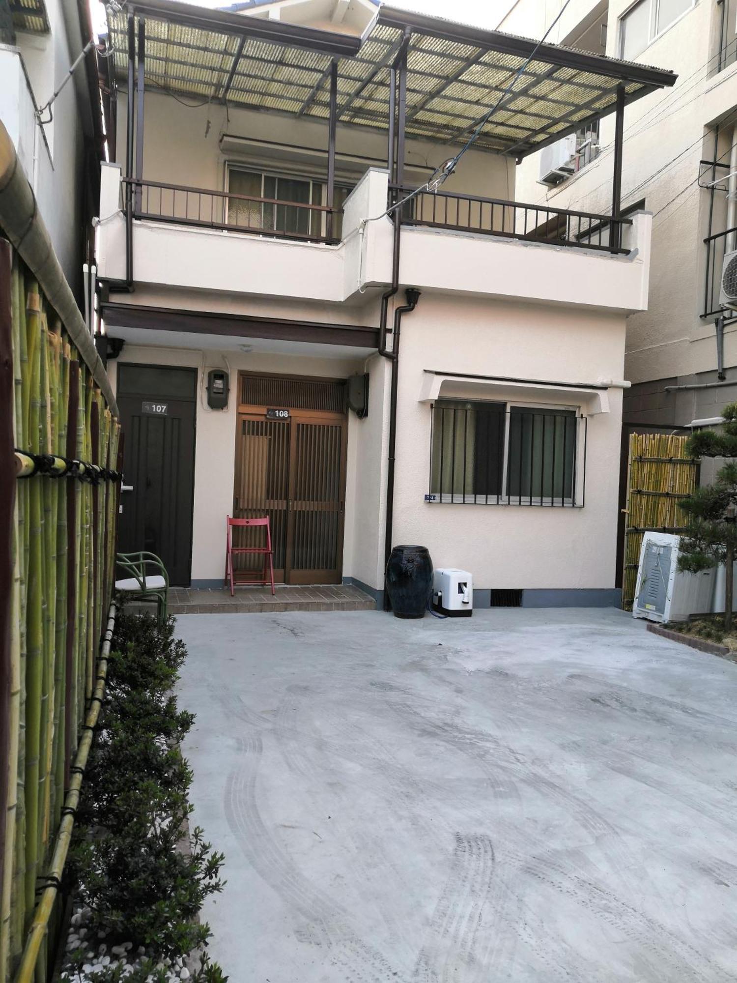 Nippori Osaka Nishi-Tengachaya Guesthouse西天下茶屋アパートメント Buitenkant foto